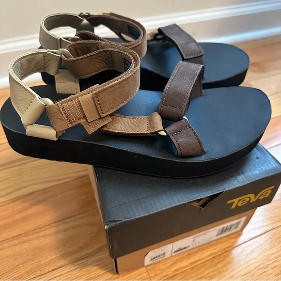 Free People Teva Women's Midform Universal Leather Sandal - Picture 4 of 9